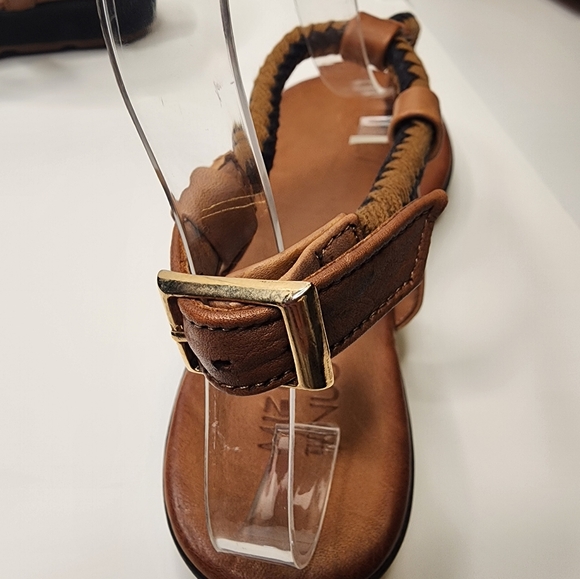 Miz Mooz - Nuovo Women's Sandal - Size 39 - Leather Braided Ankle Strap - NWOB - Picture 4 of 6